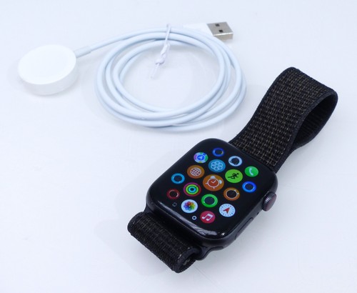 Apple watch series 44mm - 6,