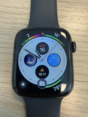 Apple watch 44mm - apple,
